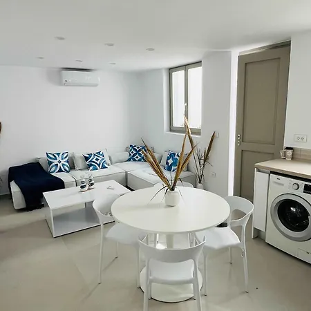 Eidolion Essence, Cycladic With Private Pool